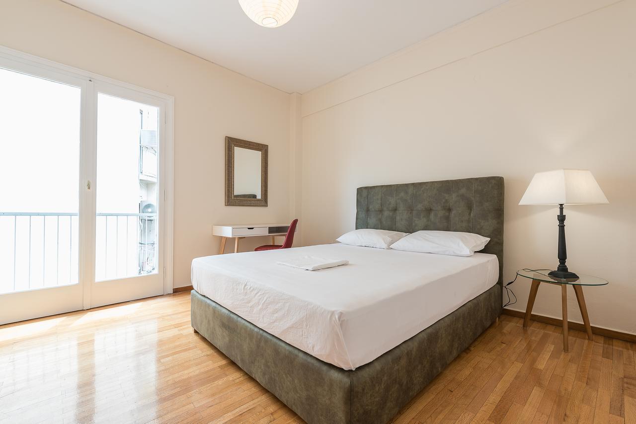 Athens Crown Paradise Apartments ภายนอก รูปภาพ