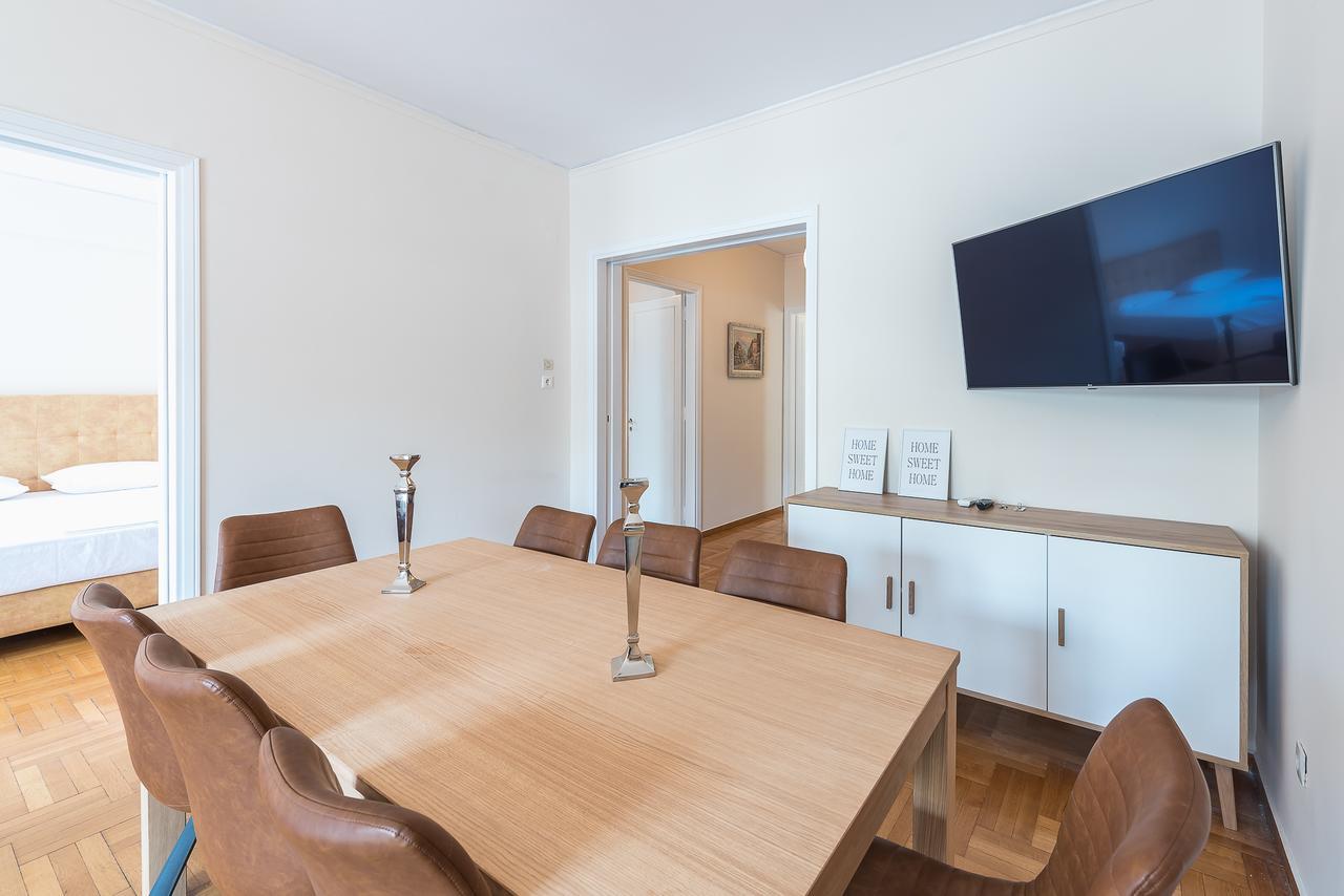 Athens Crown Paradise Apartments ภายนอก รูปภาพ